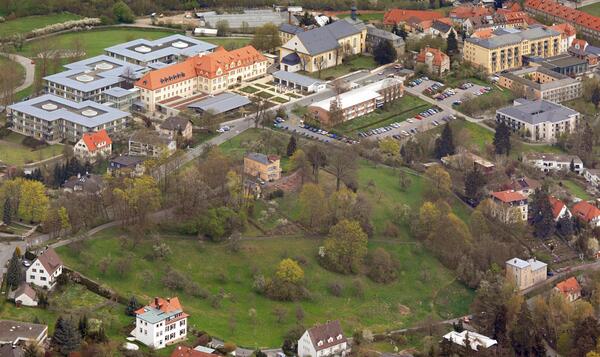 Bild vergrößern: VU St-Getreu-Strae - Luftbild April 2008