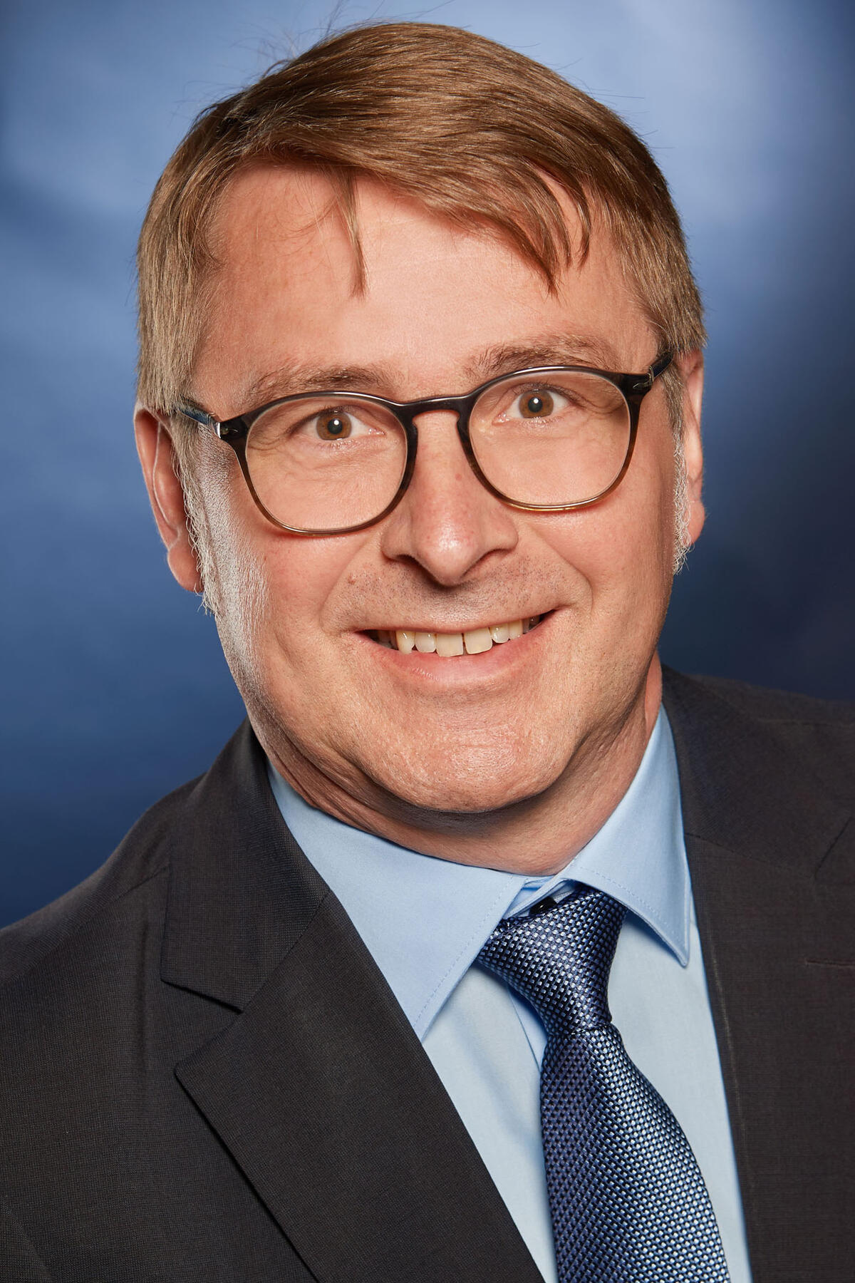 Dr. Matthias Pfeufer